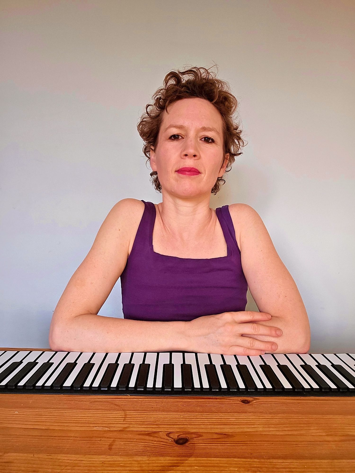 Amalia Chikh – Chansons piano – Le Gueulard, café culture à Nilvange